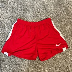 2 pairs of Nike shorts